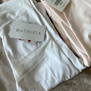 (❗️Need to sell this week -NWT‼️) size small brand new Athleta leggings